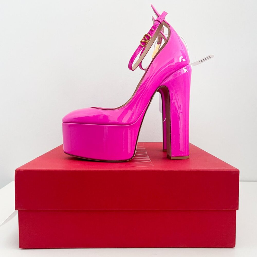 Valentino Garavani Tan-Go Platform Pumps In Patent Leather 155 MM